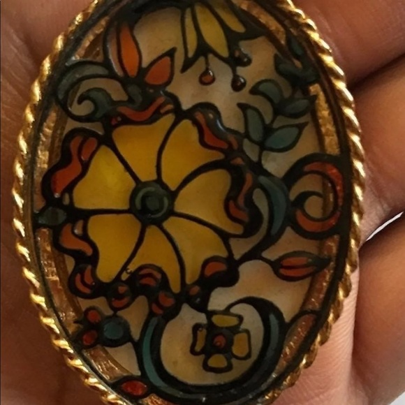 Vintage Jewelry - Vintage Flower Pin/ Broach